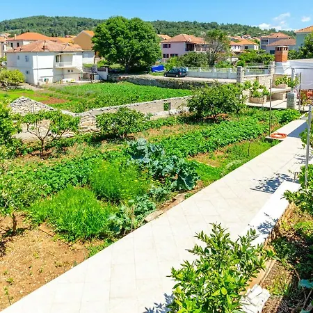 House Lara Tatil Evi Vela Luka