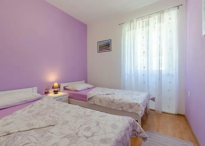 House Lara فيلا لوكا