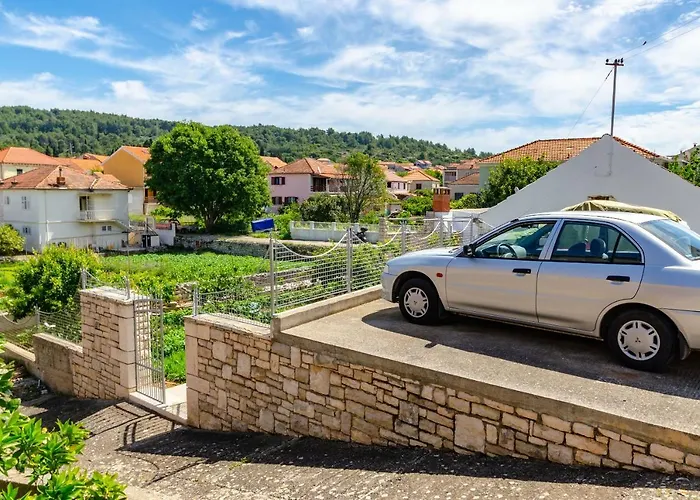 بيت للعطل House Lara فيلا لوكا