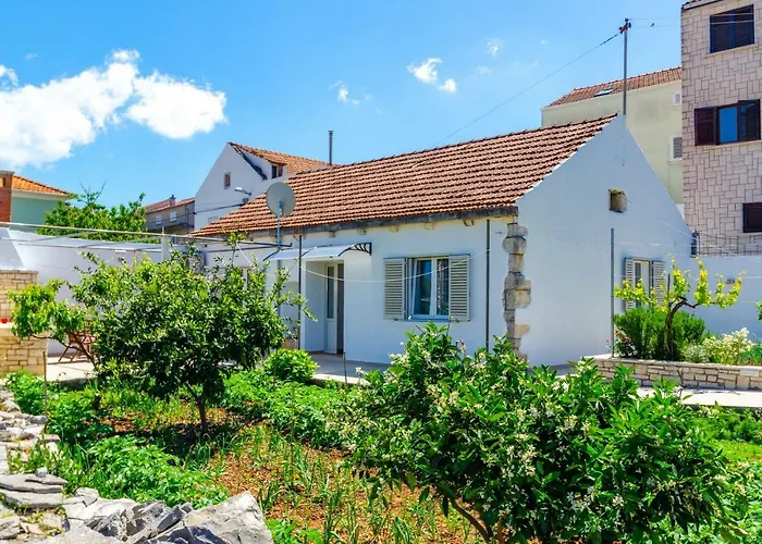 House Lara * فيلا لوكا